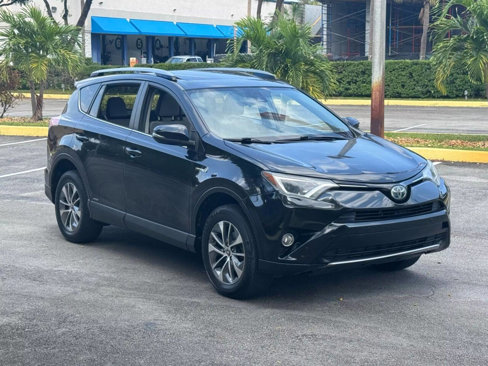 Used 2017 Toyota RAV4 XLE image 3