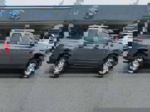 New 2025 Ford Maverick XL image 2