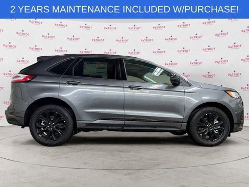 New 2024 Ford Edge SE w/ Black Appearance Package image 2