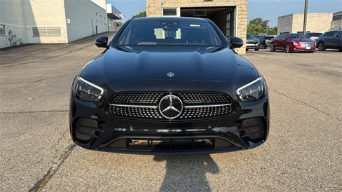 Certified 2023 Mercedes-Benz E 350 4MATIC Sedan image 10
