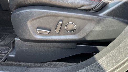 Used 2016 Ford Explorer Sport w/ Equipment Group 401A image 31