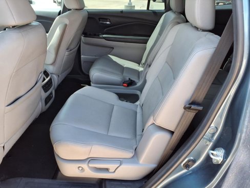 Used 2022 Honda Pilot Elite image 15
