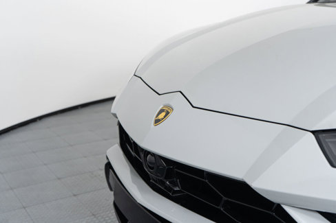 Used 2022 Lamborghini Urus image 9