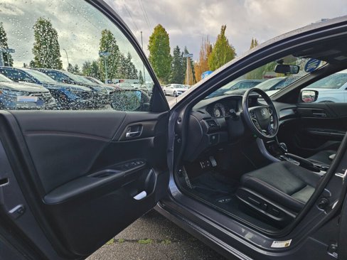 Used 2017 Honda Accord Sport Special Edition image 22