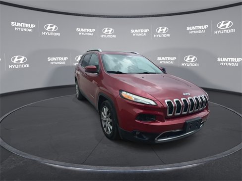 Used 2017 Jeep Cherokee Limited image 4