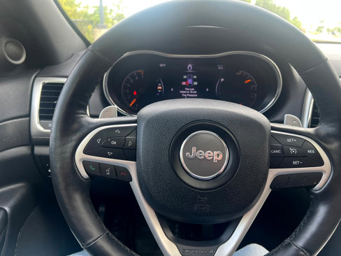Used 2015 Jeep Grand Cherokee Altitude image 27
