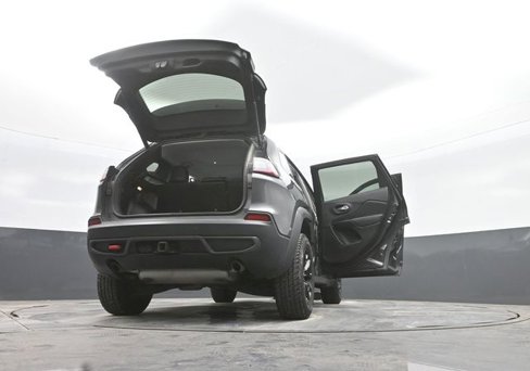Used 2022 Jeep Cherokee Trailhawk w/ Comfort/Convenience Group image 32