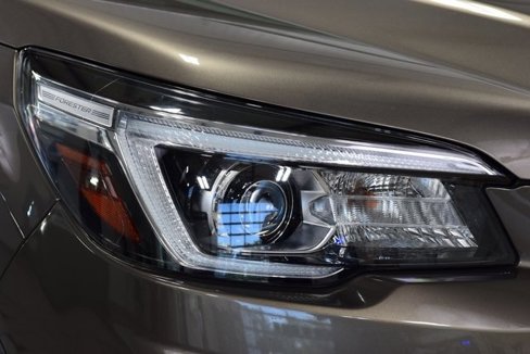 Used 2020 Subaru Forester Touring w/ Popular Package #2 image 12