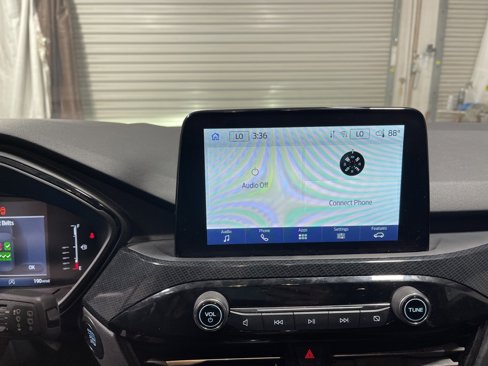 Used 2023 Ford Escape ST-Line w/ Cold Weather Package image 29