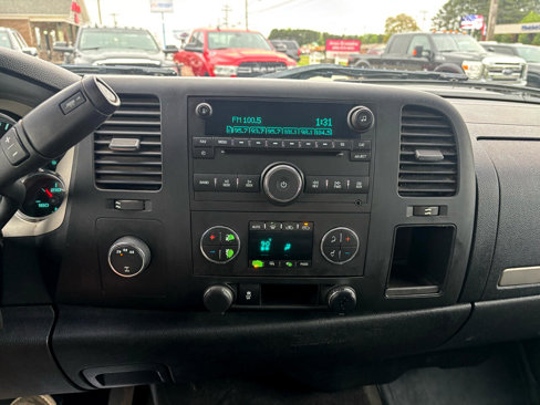 Used 2014 Chevrolet Silverado 2500 LT w/ Interior Plus Package image 18