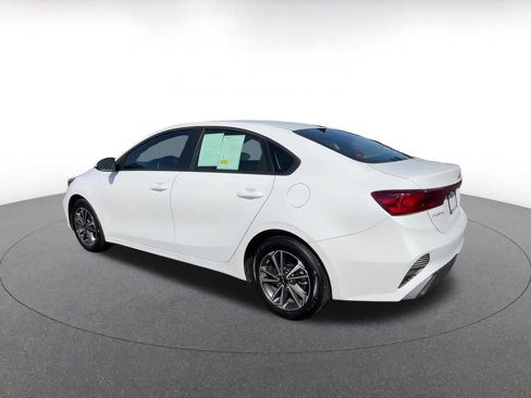 Used 2024 Kia Forte LXS image 10