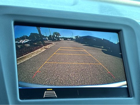 Used 2021 Chevrolet Equinox LT image 7
