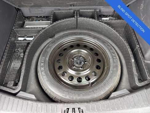 Used 2017 Ford Escape Titanium image 13