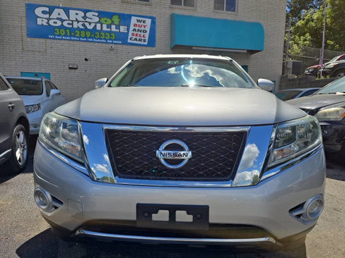 Used 2014 Nissan Pathfinder SV image 4