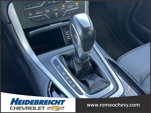 Used 2018 Ford Edge SEL w/ Equipment Group 201A image 29