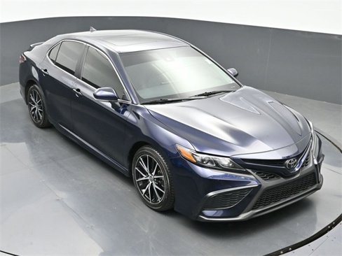Used 2022 Toyota Camry SE image 36