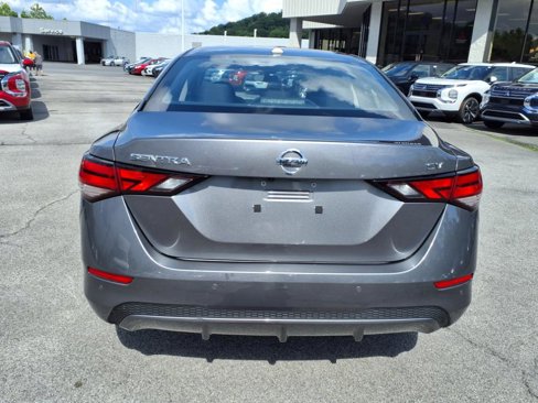Used 2022 Nissan Sentra SV image 16