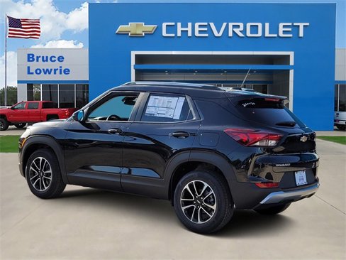 New 2026 Chevrolet TrailBlazer LT image 3