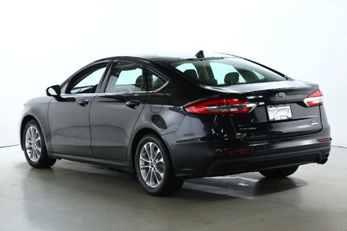 Used 2020 Ford Fusion SE image 40