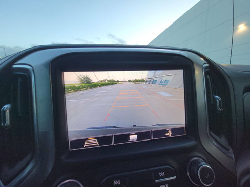 Used 2020 Chevrolet Silverado 1500 RST image 25