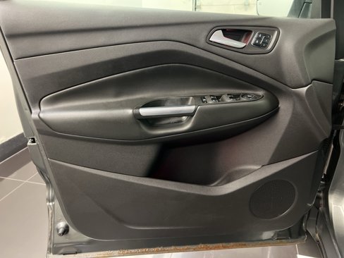 Used 2014 Ford Escape Titanium image 29