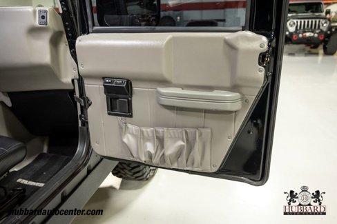 Used 2001 HUMMER H1 4-Door Wagon image 18