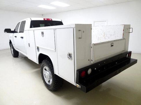 Used 2022 RAM 2500 Tradesman w/ Protection Group image 4