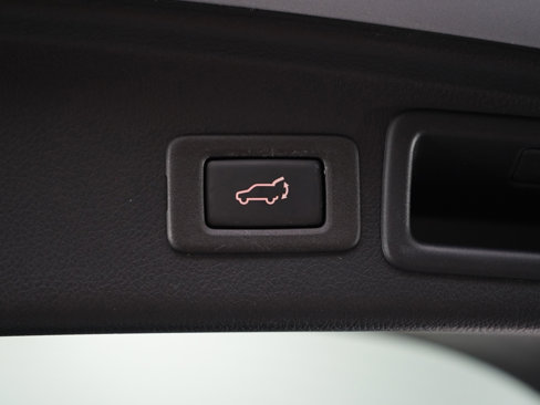 Used 2018 Subaru Forester 2.5i Premium image 16