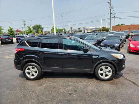 Used 2013 Ford Escape SE image 9