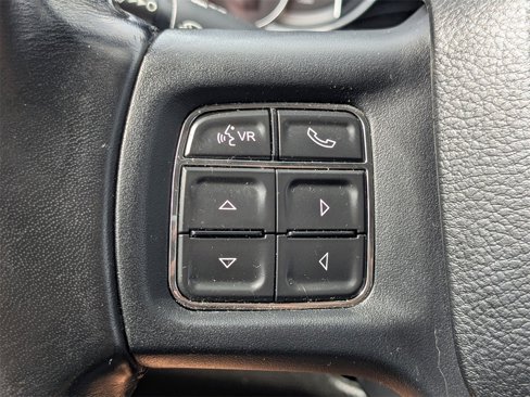 Used 2019 RAM 1500 Big Horn image 23