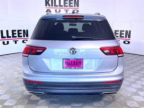 Used 2021 Volkswagen Tiguan S image 6