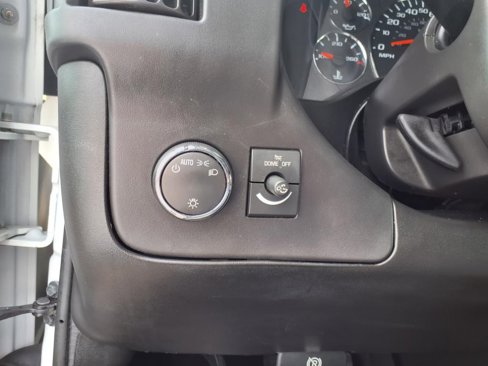 Used 2021 Chevrolet Express 3500 w/ Driver Convenience Package image 34