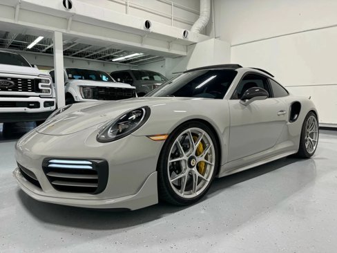 Used 2019 Porsche 911 Turbo S image 4