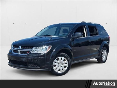 Used 2017 Dodge Journey SE image 1