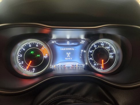 Used 2019 Jeep Cherokee High Altitude image 26