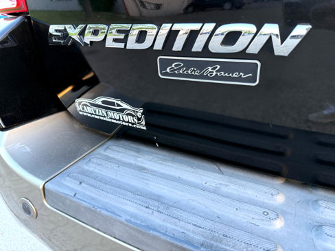 Used 2004 Ford Expedition Eddie Bauer image 5