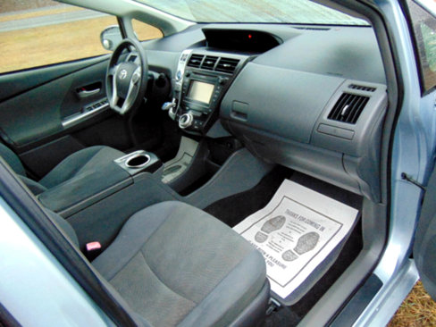 Used 2012 Toyota Prius V Two image 11