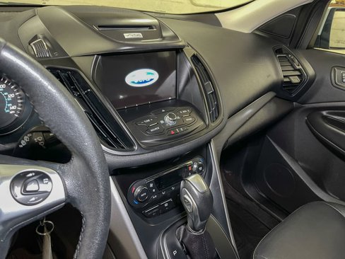 Used 2016 Ford Escape SE w/ SE Leather Comfort Package image 42