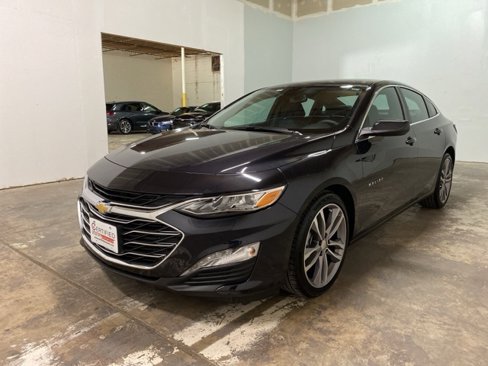 Used 2023 Chevrolet Malibu LT image 1