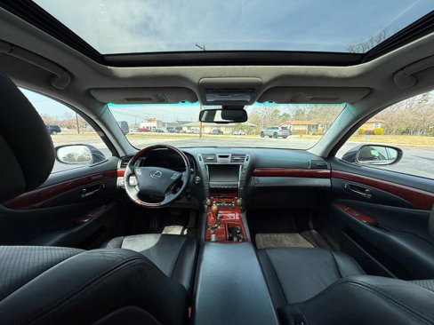 Used 2008 Lexus LS 460 L image 8