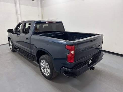 Used 2020 Chevrolet Silverado 1500 Custom w/ Custom Value Package image 16