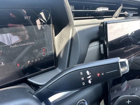 New 2026 GMC Terrain Elevation image 17