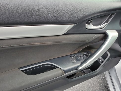 Used 2020 Honda Civic EX image 12