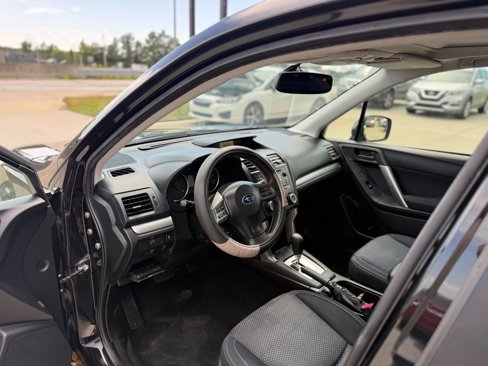 Used 2015 Subaru Forester 2.5i Premium w/ All-Weather Package image 12