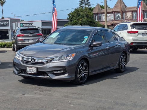 Certified 2017 Honda Accord Sport image 4