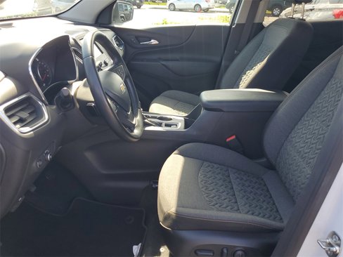 Used 2024 Chevrolet Equinox LT image 19