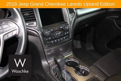 Used 2018 Jeep Grand Cherokee Laredo image 28