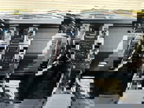 Used 2017 Ford Expedition EL XLT image 17