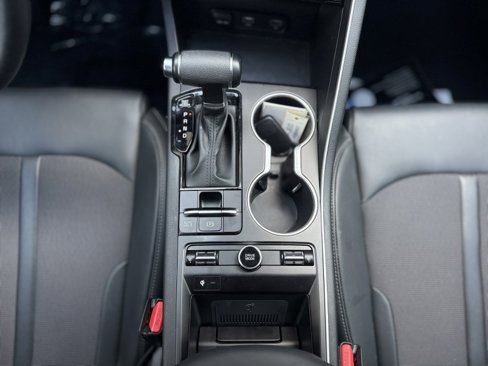 Used 2024 Kia K5 GT-Line image 19