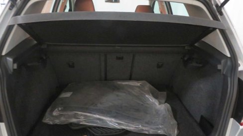 Used 2013 Volkswagen Golf TDI image 24